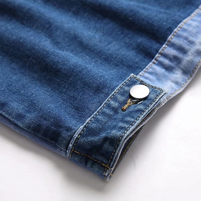 Mens Autumn Fashionable Casual Distressed Denim Jacket